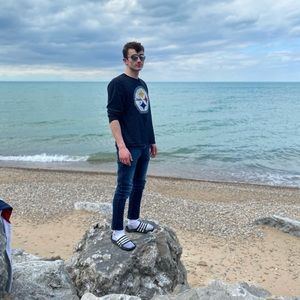 Meet your Posher, Robert